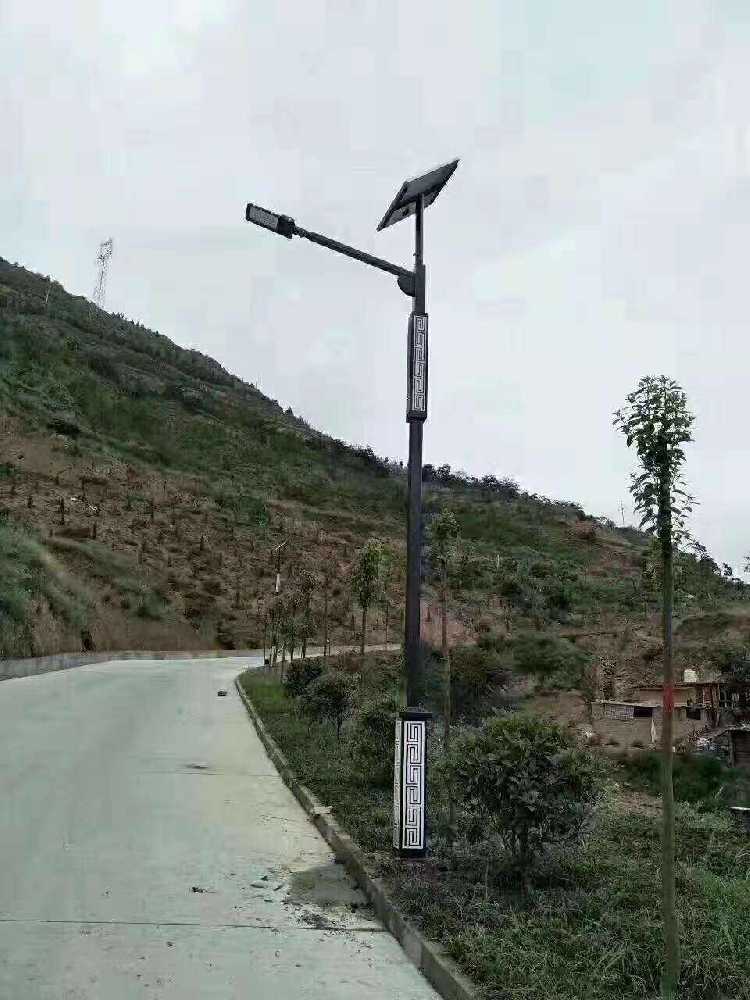 佳木斯市仿古太阳能路灯